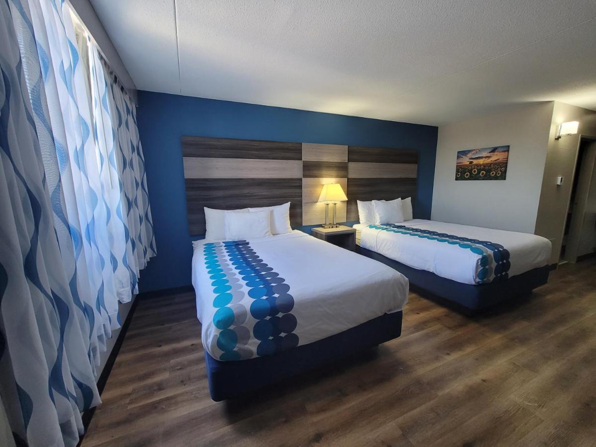 Wingate By Wyndham Wichita Airport Exterior foto