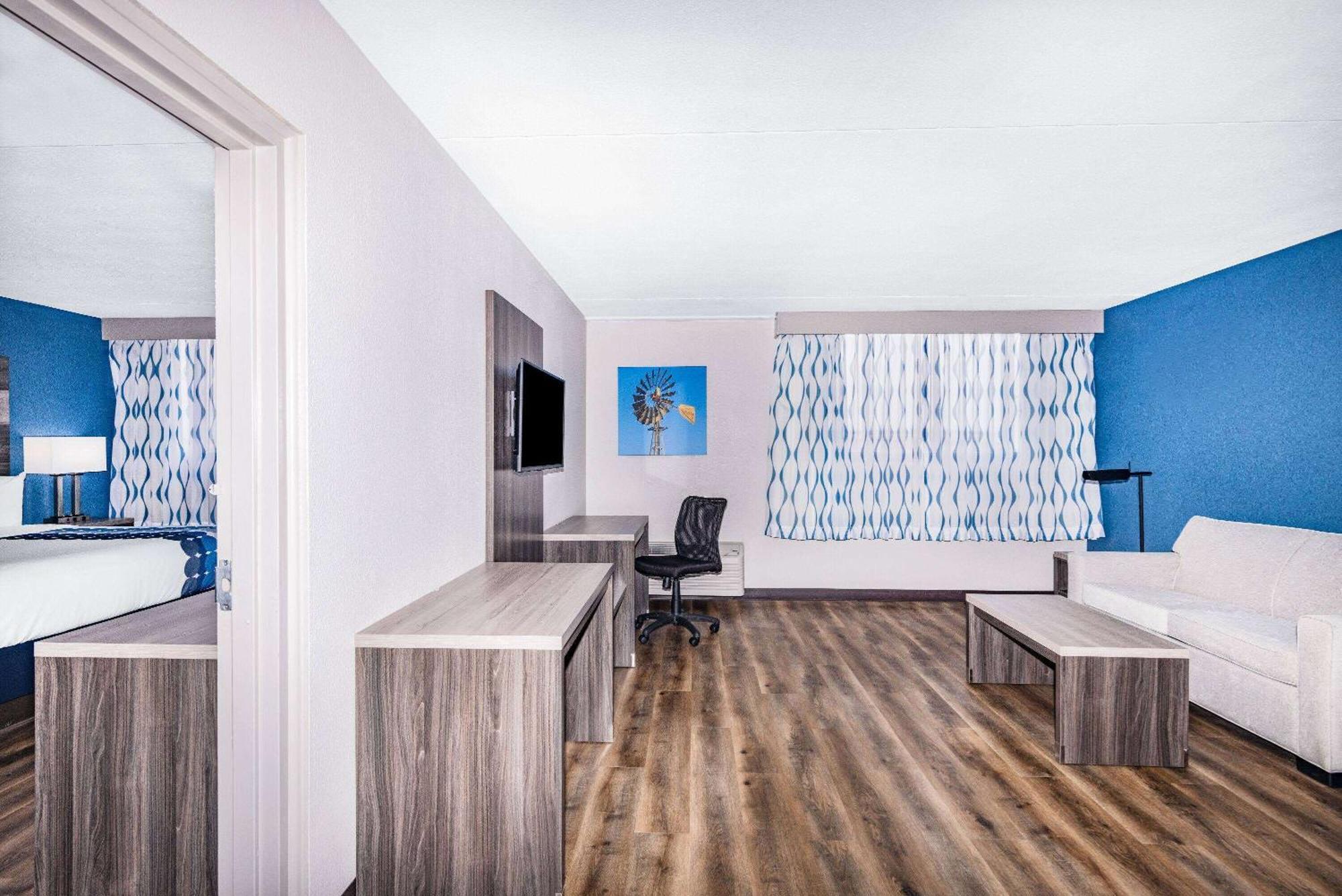 Wingate By Wyndham Wichita Airport Exterior foto